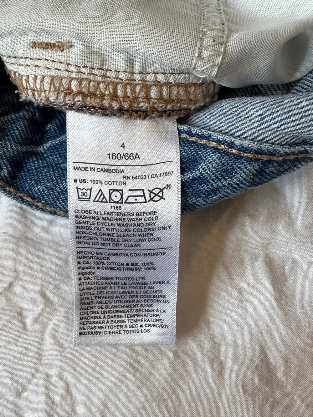 Old Navy Women's Light Blue Denim Shorts